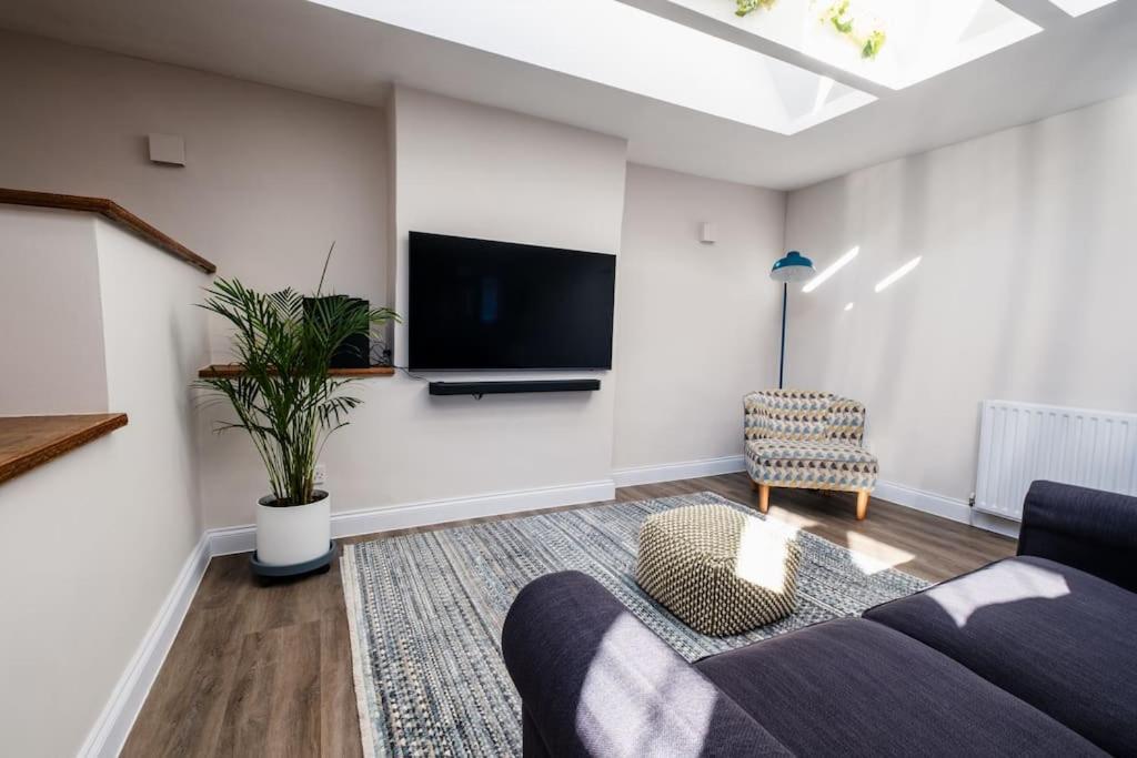 Light And Spacious Loft Apartment In Town Centre Southampton Bagian luar foto