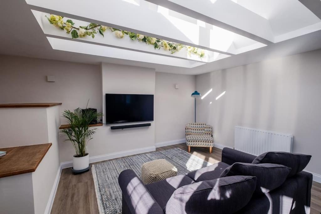 Light And Spacious Loft Apartment In Town Centre Southampton Bagian luar foto