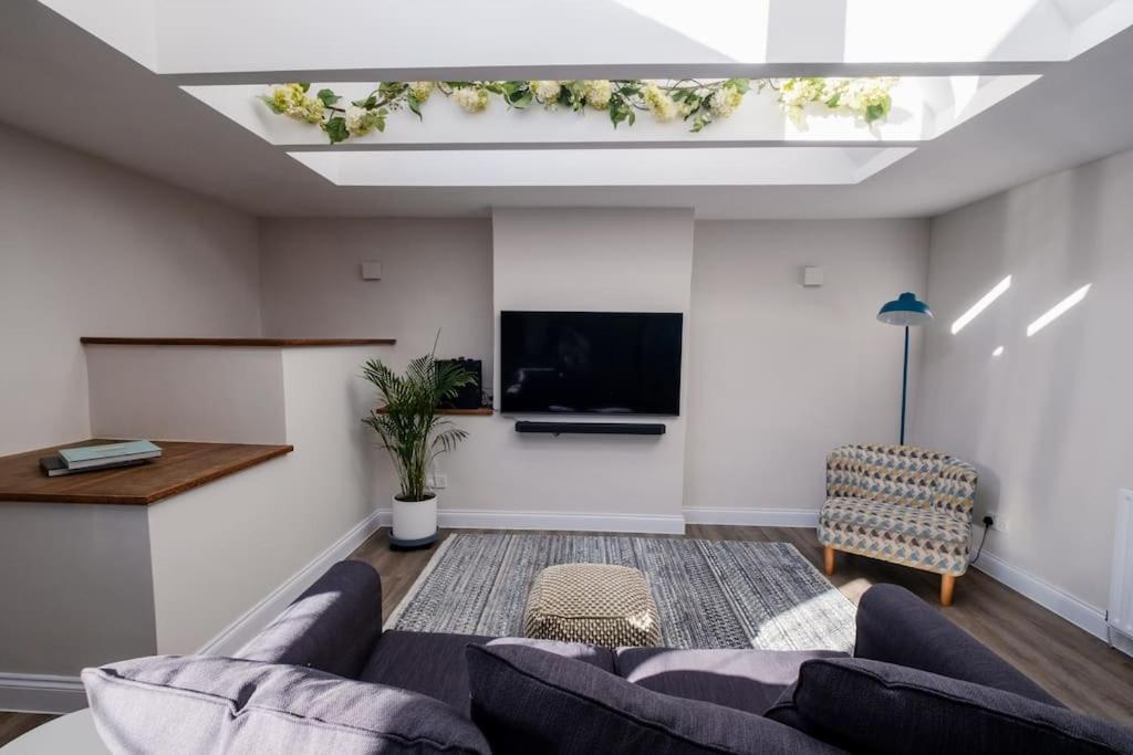 Light And Spacious Loft Apartment In Town Centre Southampton Bagian luar foto